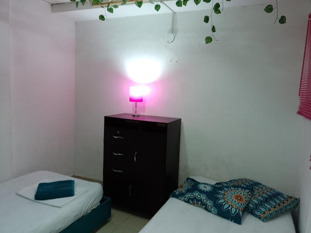Cat Family Lodging Cartagena Exterior photo