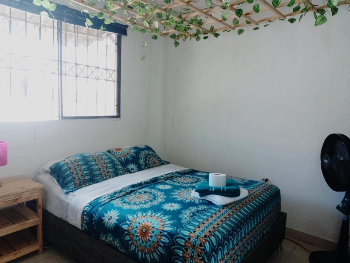 Cat Family Lodging Cartagena Exterior photo